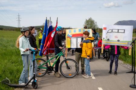 otvoritev kolesarskih poti na Postojnskem (1)